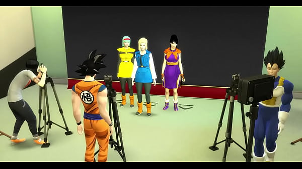 Dragon Ball Porn Epi 29 Sesión de Fotos Eróticas Cosplay a las Esposas Calientes de Dragon Ball Bulma, Nro 18 y Milk ( Chichi ) Anime Hentai